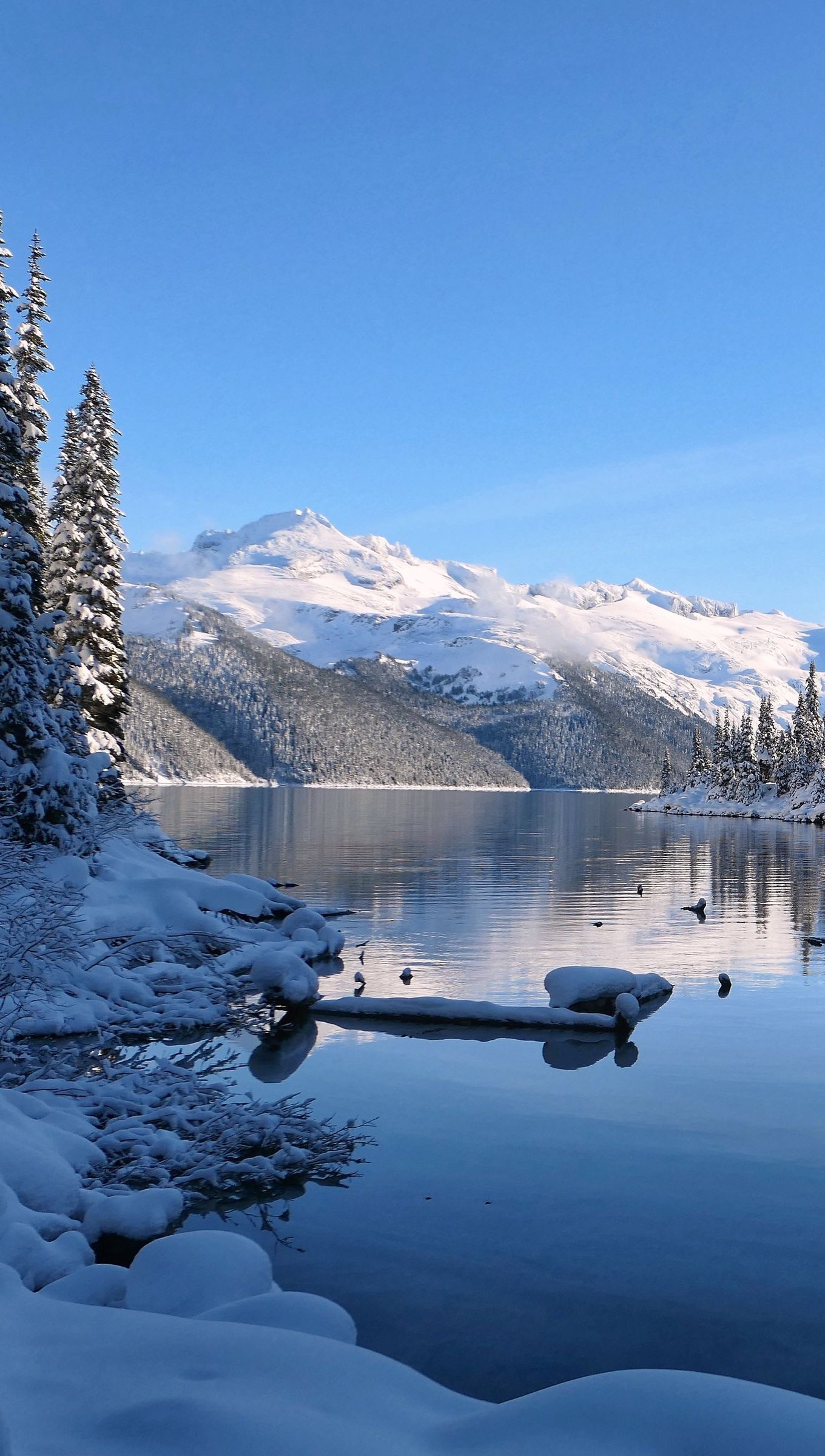 Paisaje de lago en la nieve Fondo de pantalla 4k Ultra HD ID:6880