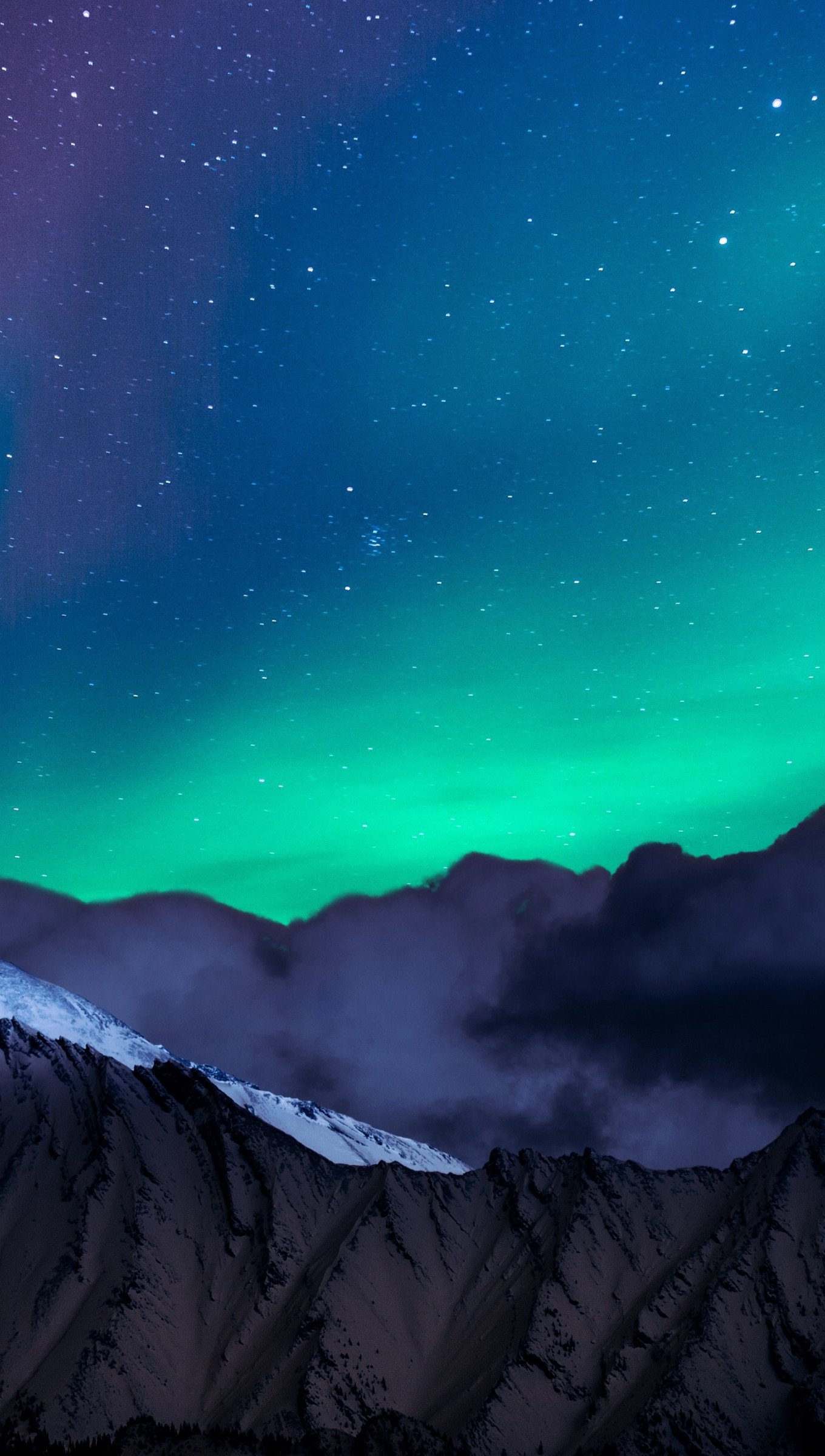 Aurora Borealis in the mountains Wallpaper 4k Ultra HD ID:4807
