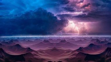 Rayo durante tormenta en las montañas Fondo de pantalla