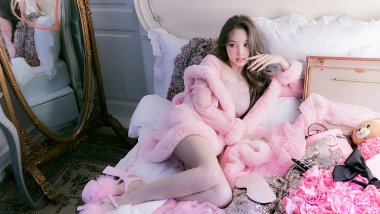 Nayeon from TWICE on bed Wallpaper