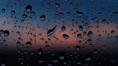 Gotas de lluvia en ventana Fondo de pantalla