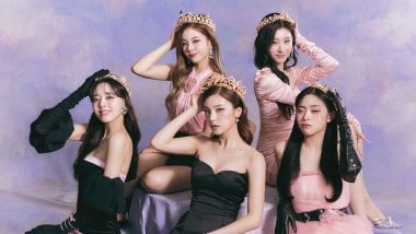 ITZY Members Checkmate Wallpaper