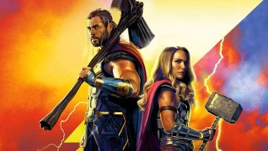 Thor and Jane Foster in Thor Love and thunder Wallpaper