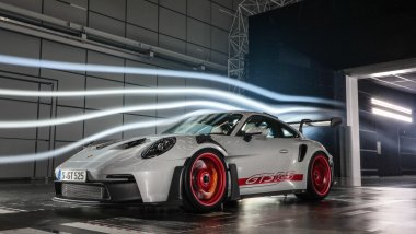 Porsche 911 GT3 RS Wallpaper