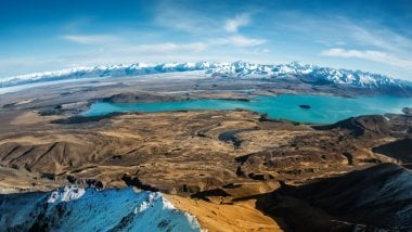 Lake Tekapo en Isla Sur de Nueva Zelanda Fondo de pantalla