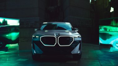 BMW XM Wallpaper