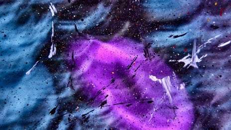 Salpicaduras de pintura rosa, azul y negra Fondo de pantalla