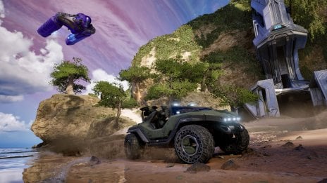 Halo: Combat Evolved - Vehicle scene on the beach Wallpaper