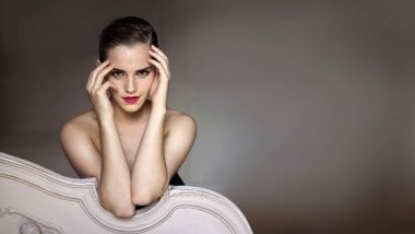 Emma Watson with makeup Wallpaper