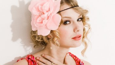 Taylor Swift for Fearless Wallpaper