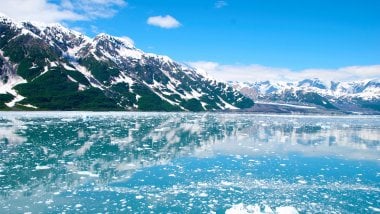 Montañas congeladas de Alaska Fondo de pantalla