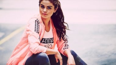 Selena Gomez with sports clothes Wallpaper