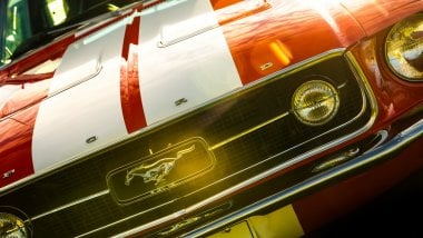 Ford Mustang Fastback 1967 rojo Fondo de pantalla