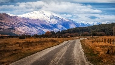 Glenorchy Mountain in New Zealand Wallpaper