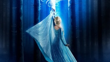 Elsa in Once upon a time Wallpaper