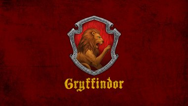 Gryffindor Badge Harry Potter Wallpaper
