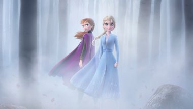 Anna and Elsa from Frozen 2 Wallpaper