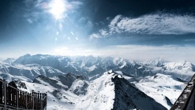 Alpes con nieve Fondo de pantalla