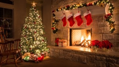 Christmas decorated home Wallpaper