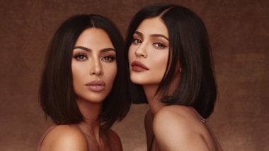 Kim Kardashian and Kylie Jenner Wallpaper