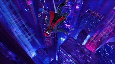 Spiderman falling from buildings Wallpaper