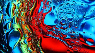 Gotas de agua de colores Fondo de pantalla