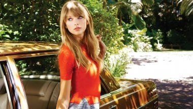 Taylor Swift long hair Wallpaper