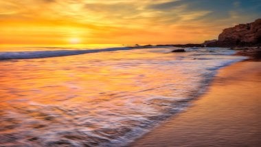 California Ocean at sunset Wallpaper