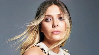 Elizabeth Olsen Face Wallpaper
