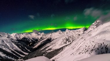 Aurora Polar en Columbia Británica Fondo de pantalla