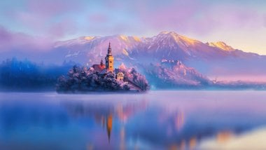 Lago en Eslovenia al atardecer Arte Digital Fondo de pantalla