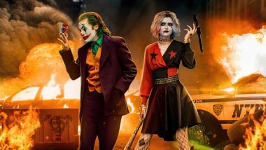 Joker and Harley Queen at crime scene Wallpaper