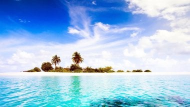 Isla en Maldivas Fondo de pantalla