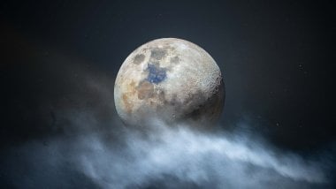Luna en las nubes Fondo de pantalla