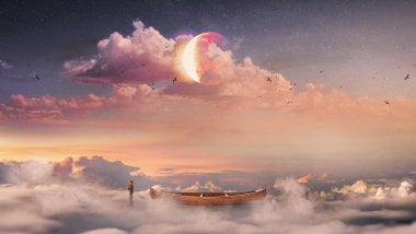 Boat in the clouds Wallpaper