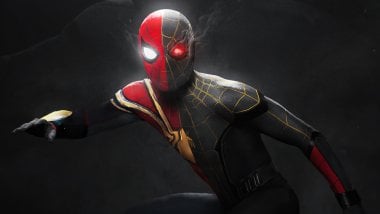 Traje negro y dorado en Spider Man: Sin camino a casa Fondo de pantalla
