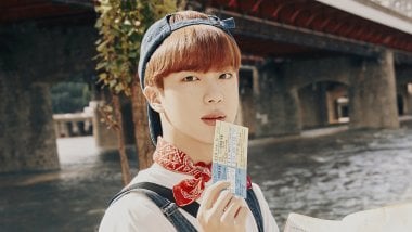 Jin redhead Wallpaper