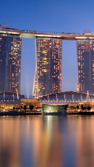 Marina Bay Sands in Singapore Wallpaper