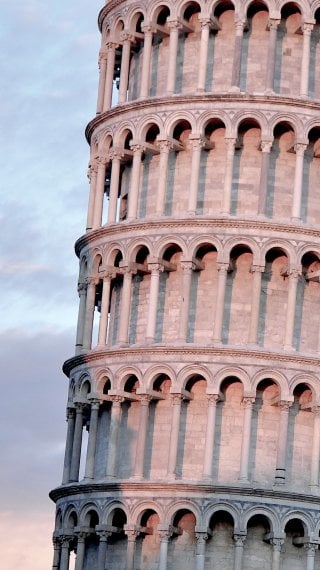 Tower of Pisa Wallpaper
