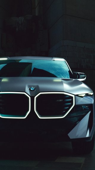 BMW XM Wallpaper
