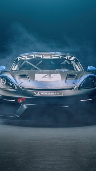 Porsche 718 Cayman GT4 RS Clubsport Wallpaper