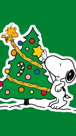 Snoopy y Pajarito Woodstock Emilio decorando árbol de navidad Fondo de pantalla