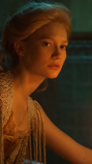 Mia Wasikowska on Crimson Peak Wallpaper