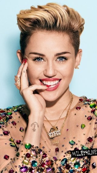 Miley Cyrus blonde Wallpaper