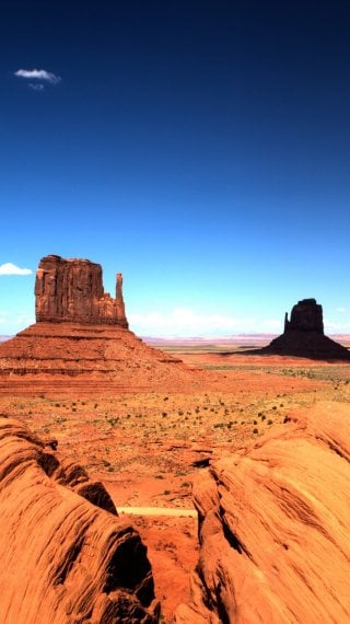 Monument valley of iOS Wallpaper