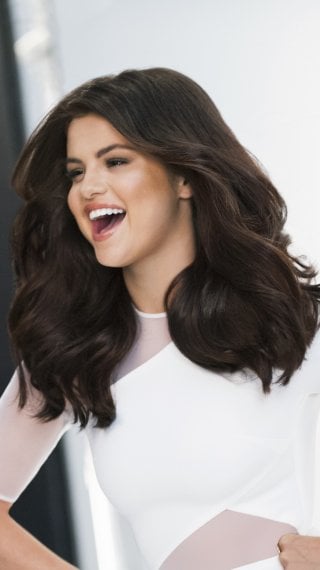 Selena Gomez Wallpaper ID:2653
