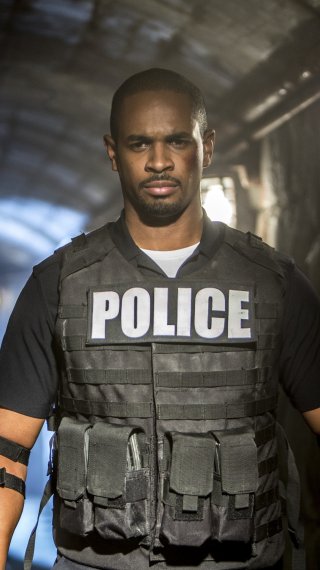 Damon Wayans Jr and Jake Johnson in Vamos de Polis Wallpaper