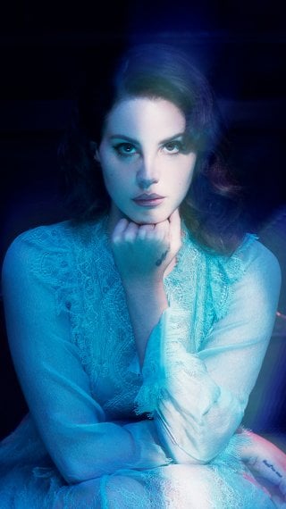 Lana del Rey Complex photoshoot Wallpaper