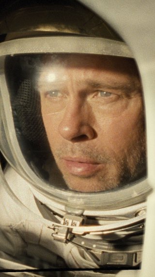 Brad Pitt in space ship for Ad Astra Wallpaper