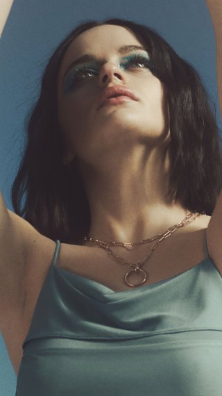 Joey King para Flaunt Magazine Fondo de pantalla